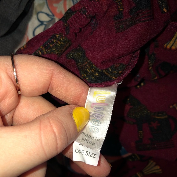 LuLaRoe Leggings - Picture 3 of 3